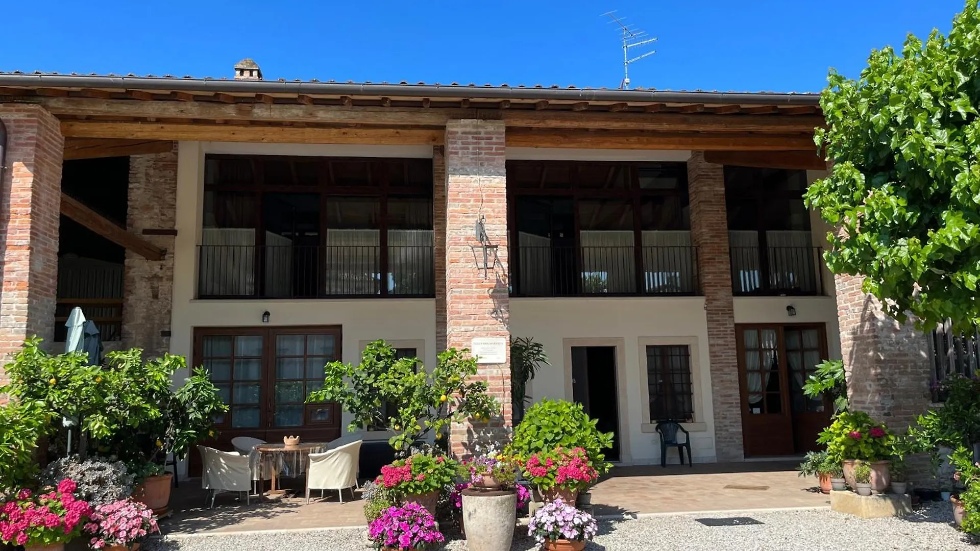 Villa D'Arco Apartment Βερόνα